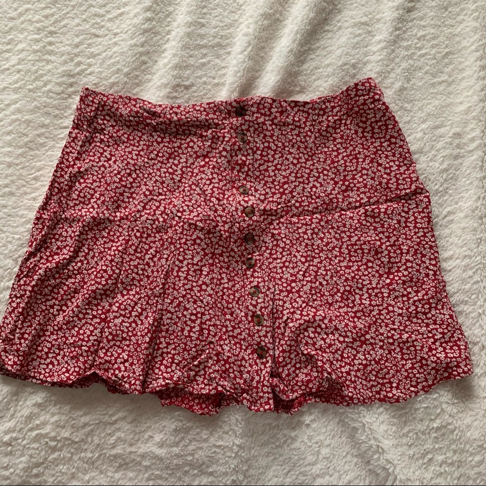 red flow print mini skirt